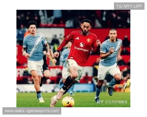 卡里克:多古伤缺很难受,选择库尼亚是出于对比赛情况考虑的足球战术决策心理学分析 卡里克:多古伤缺很难受,选择库尼亚是出于对比赛情况考虑的足球战术决策心理学分析